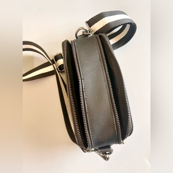 Women's Black Small Crossbody Bag Vegan Leather Purse Block Adjustable Strap - Picture 6 of 10